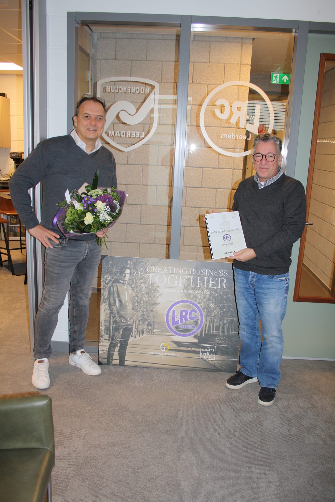 SD Sportswear nieuwe kledingleverancier vv LRC Leerdam